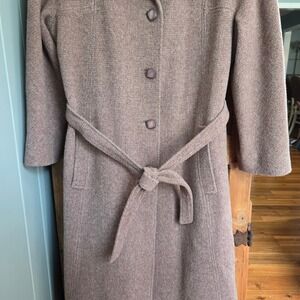 VINTAGE Women's Pink Tweed Wool Blend Long Coat Belted Collar Button Front